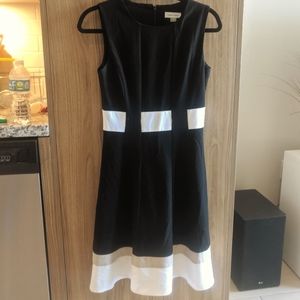 Calvin Klein Black Beige and White dress size 2